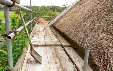 advantages of Milborne St Andrew thatch roofing